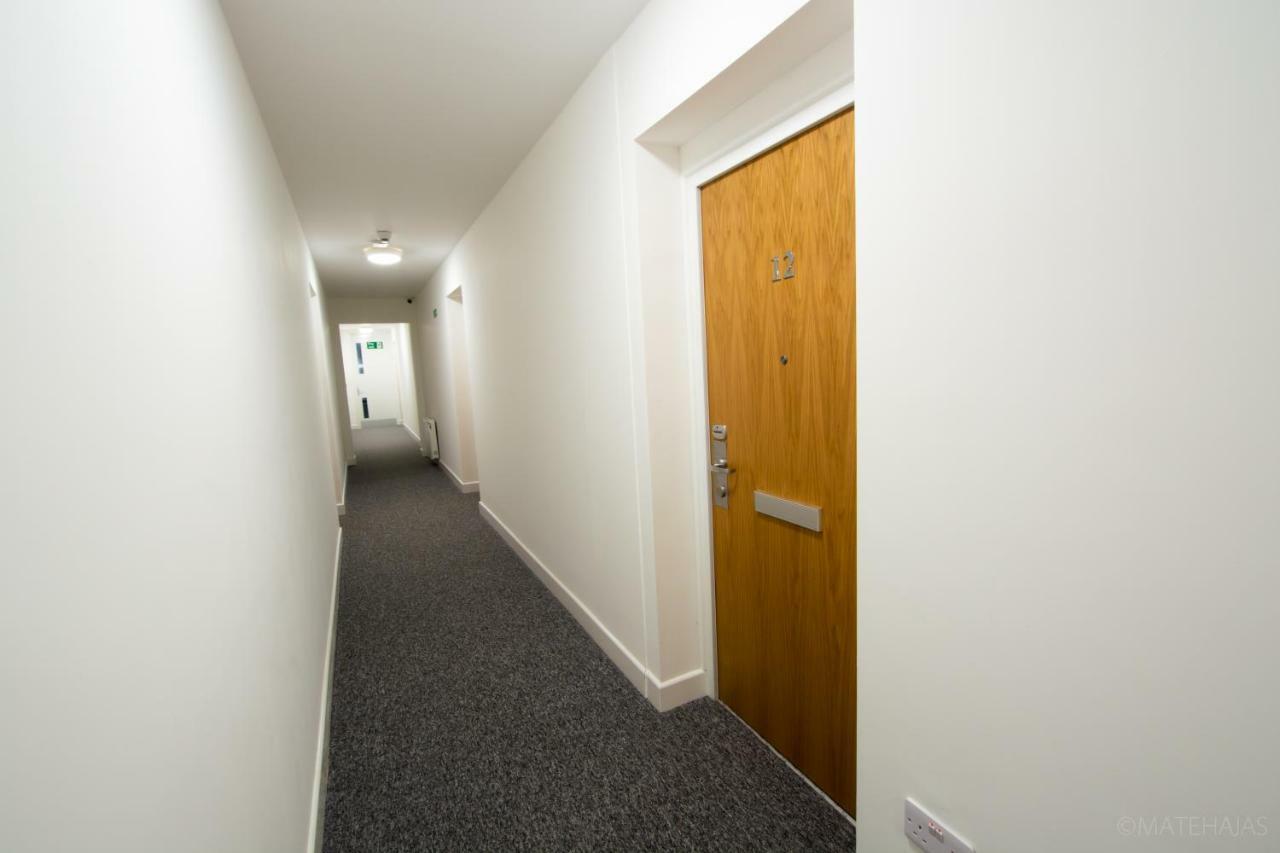 Somerville Apartments London Heathrow Hillingdon Eksteriør billede