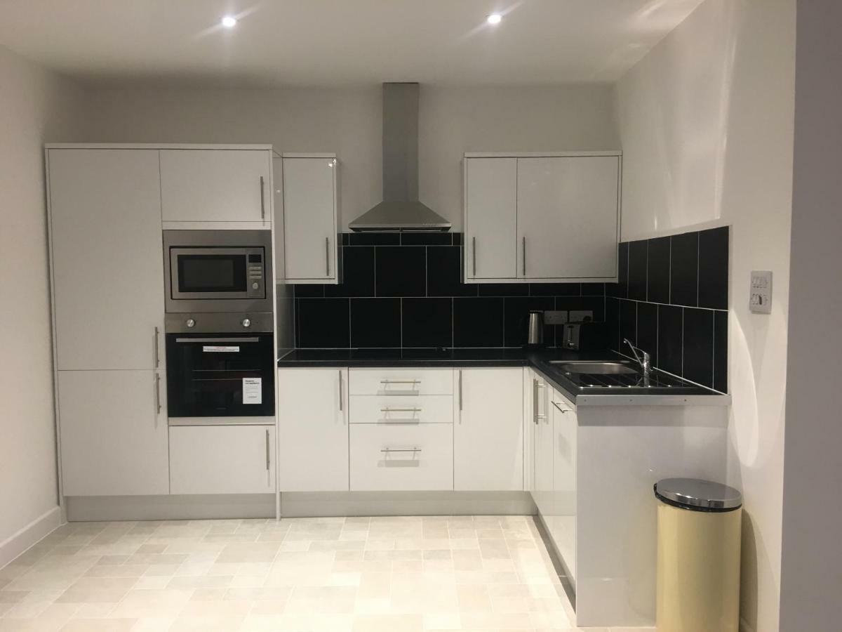Somerville Apartments London Heathrow Hillingdon Eksteriør billede
