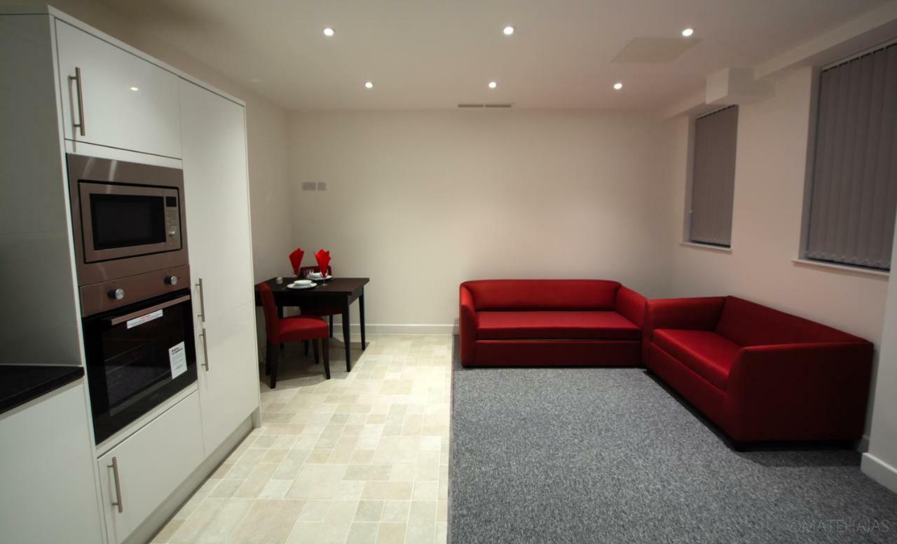 Somerville Apartments London Heathrow Hillingdon Eksteriør billede
